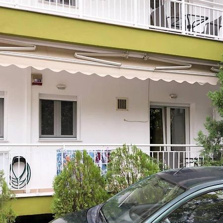 Cozy Studio Near The Beach Nea Iraklitsa Exterior photo