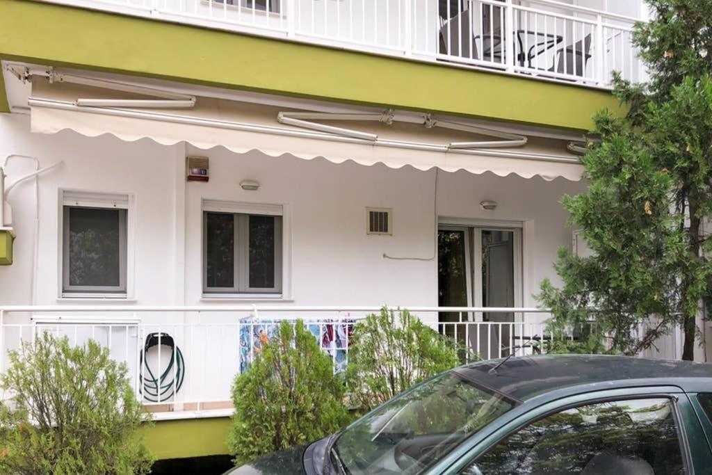 Cozy Studio Near The Beach Nea Iraklitsa Exterior photo